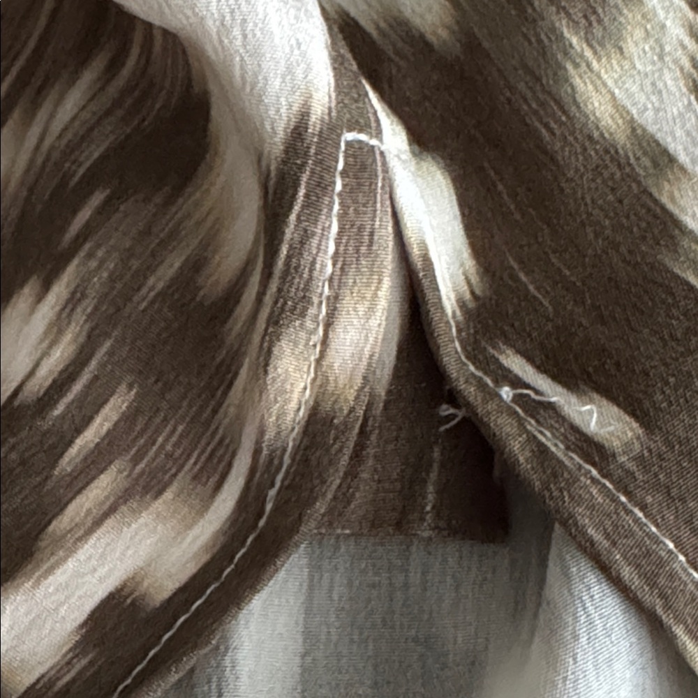 VINCE Ikat Print Cargo 100% Silk Midi Dress Brown Cream Sleeveless Size M Casual - Picture 7 of 10